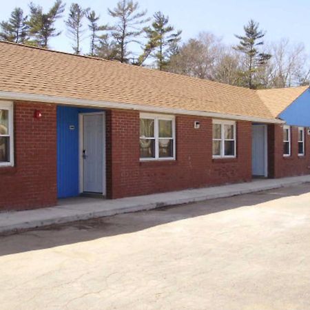 Rodeway Inn Middleboro-Plymouth Экстерьер фото