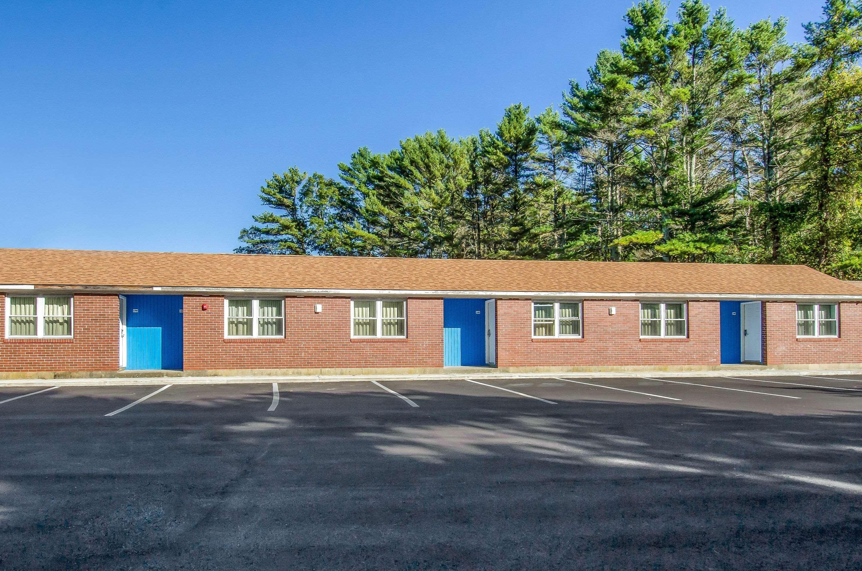 Rodeway Inn Middleboro-Plymouth Экстерьер фото