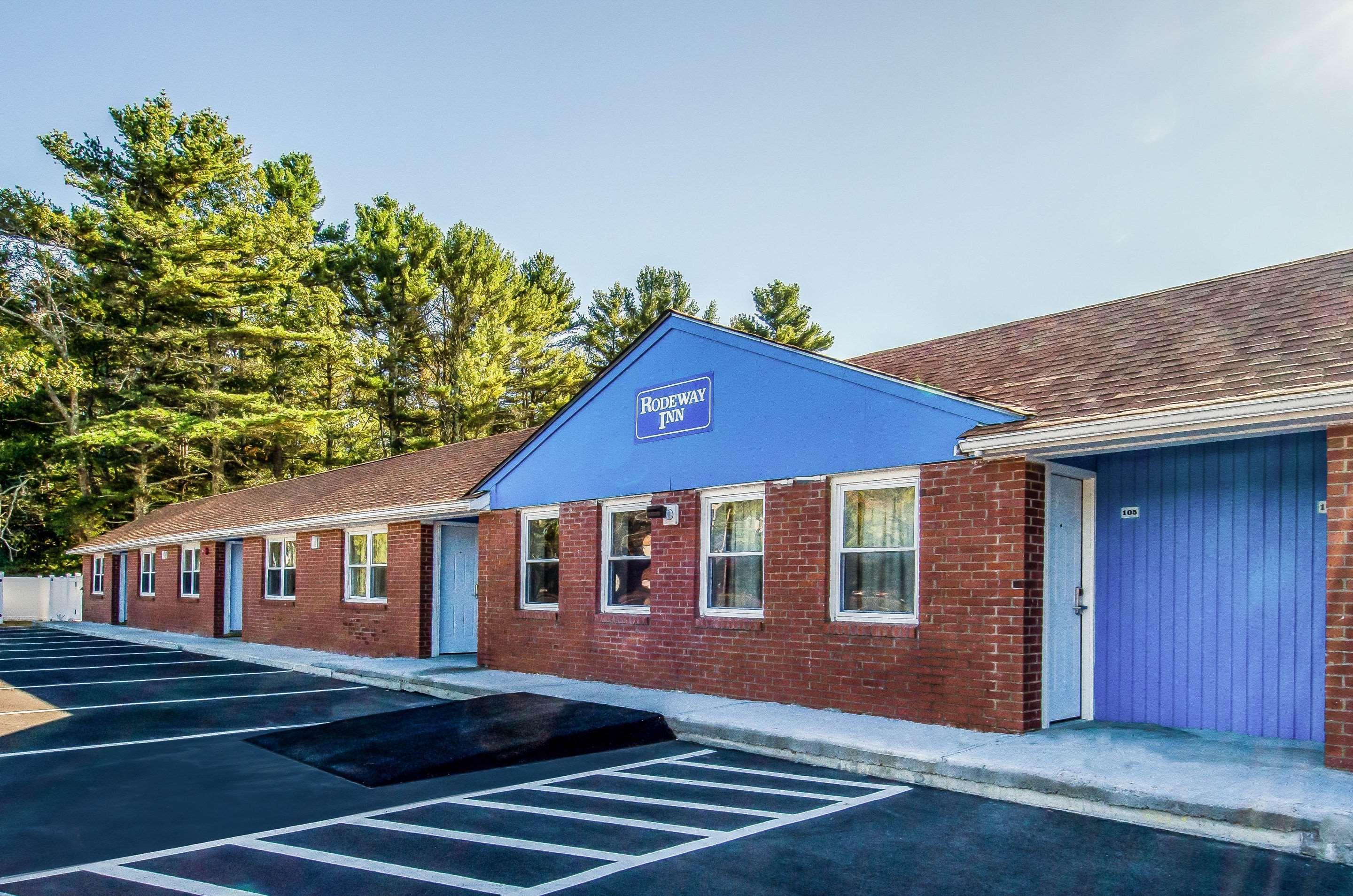 Rodeway Inn Middleboro-Plymouth Экстерьер фото
